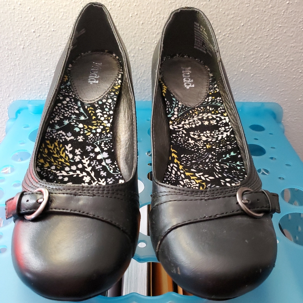 Mudd Patent Buckle Kitten Heels Women's 9.5